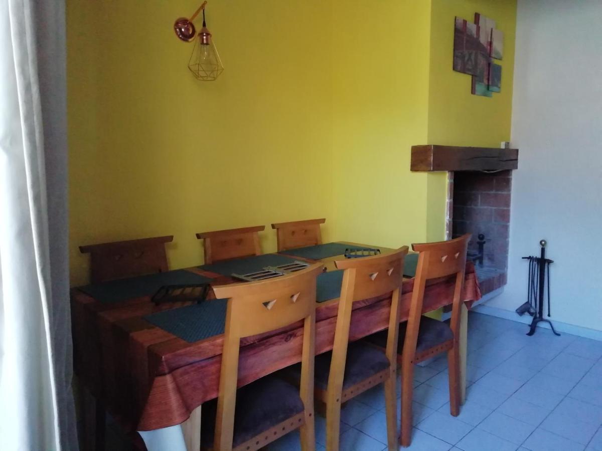 Le Rouge Robin Villa Fougax-et-Barrineuf Dış mekan fotoğraf