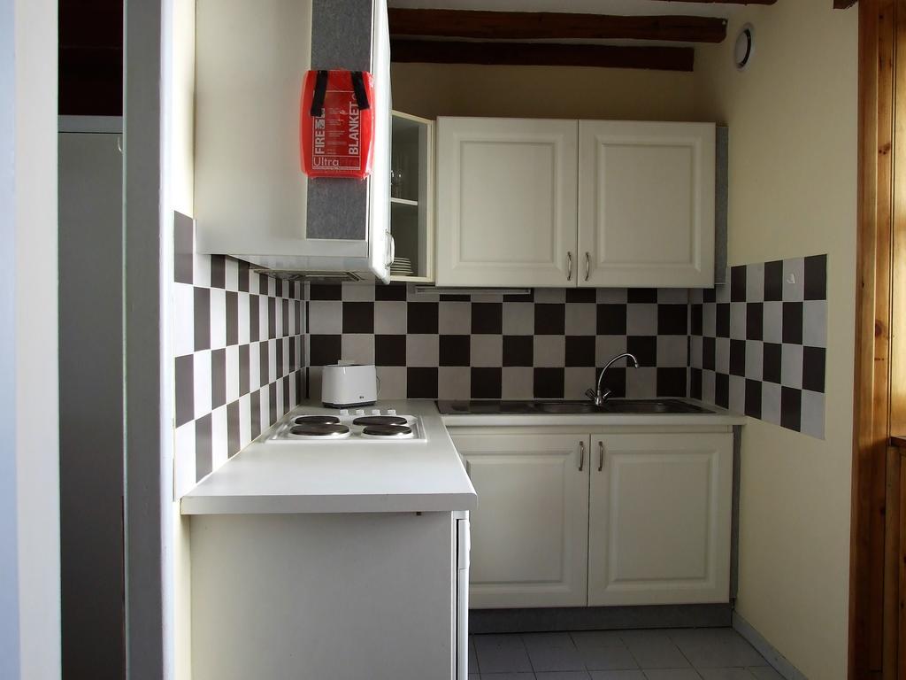 Le Rouge Robin Villa Fougax-et-Barrineuf Dış mekan fotoğraf